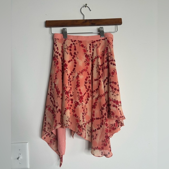 NWT Silence + Noise red/ pink color high and low wrap around skirt size‎ XS - Picture 6 of 6